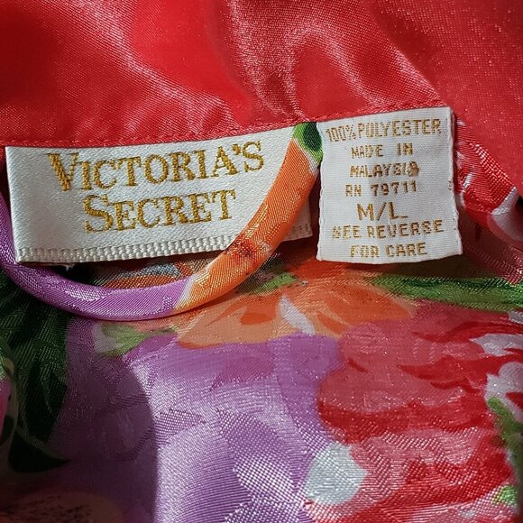 Victoria's Secret  Floral Longsleeve Robe  Satin finish  Belt Tie  Size M/L - Picture 2 of 7
